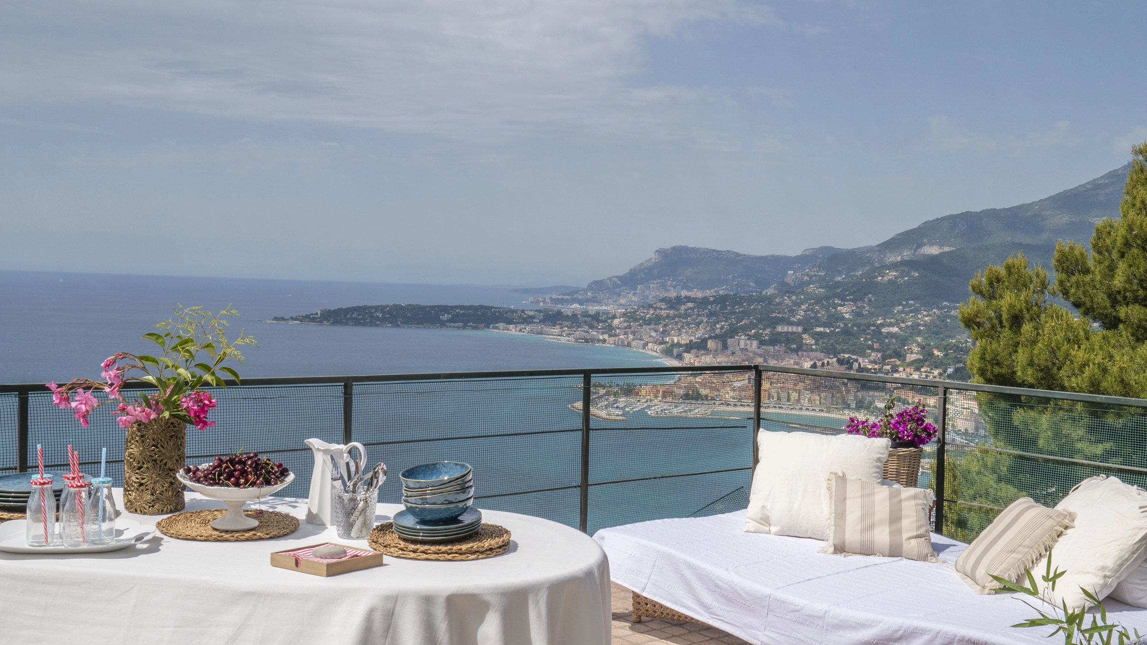 Villa Panoramica Ventimiglia Borgo Grimaldi | Liguria - vista golfo montecarlo