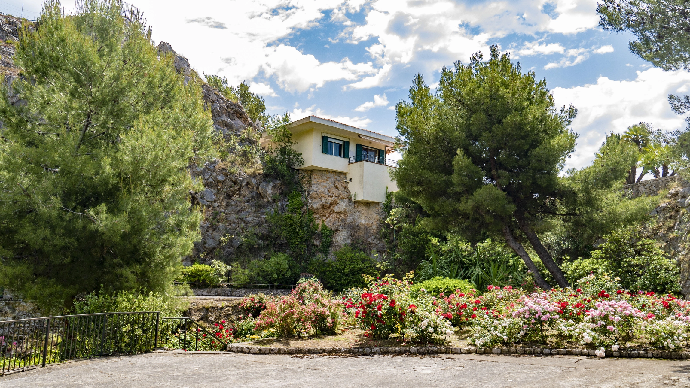 Villa Panoramica Ventimiglia Borgo Grimaldi | Liguria - giardino botanico 3