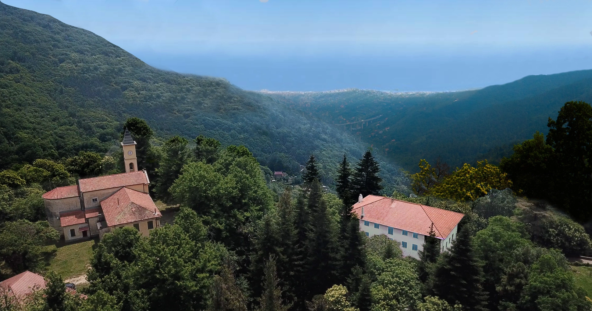 San Romolo Apartments Sanremo | Nuovi Appartamenti Vista Mare Montagna, Parco Privato - panorama montagne Sanremo città e mare